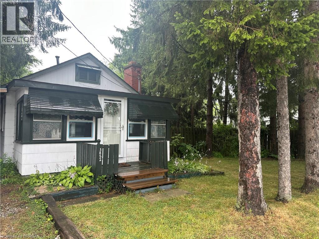 3852 Roxborough Avenue, Crystal Beach, Ontario  L0S 1B0 - Photo 2 - 40776686