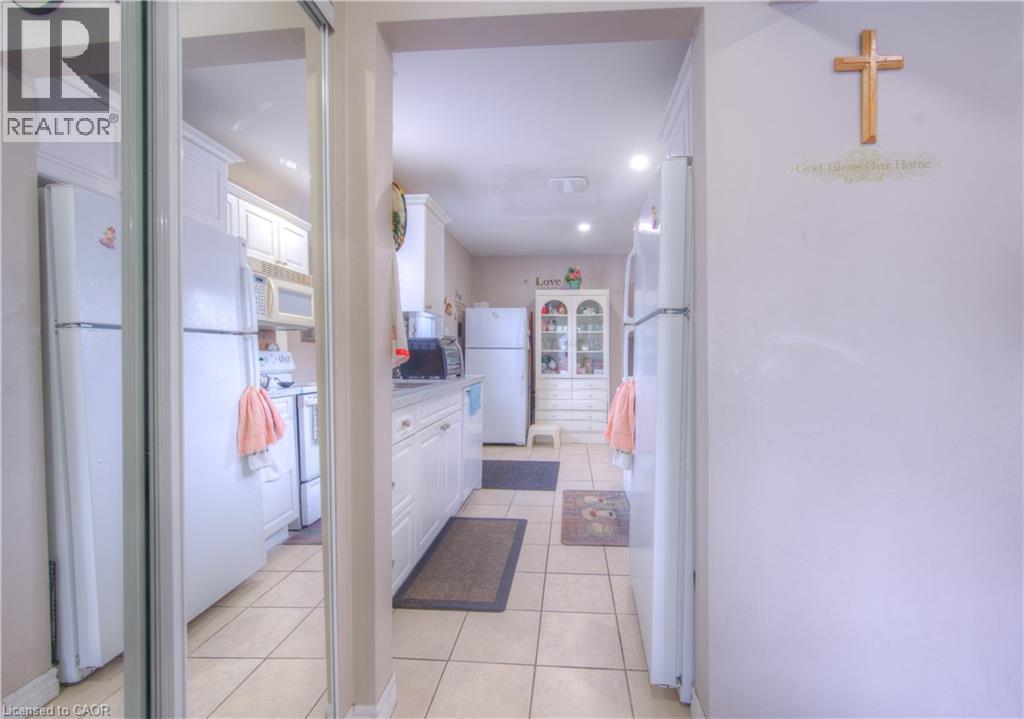 74 Markwood Drive, Kitchener, Ontario  N2M 3H6 - Photo 3 - 40790168