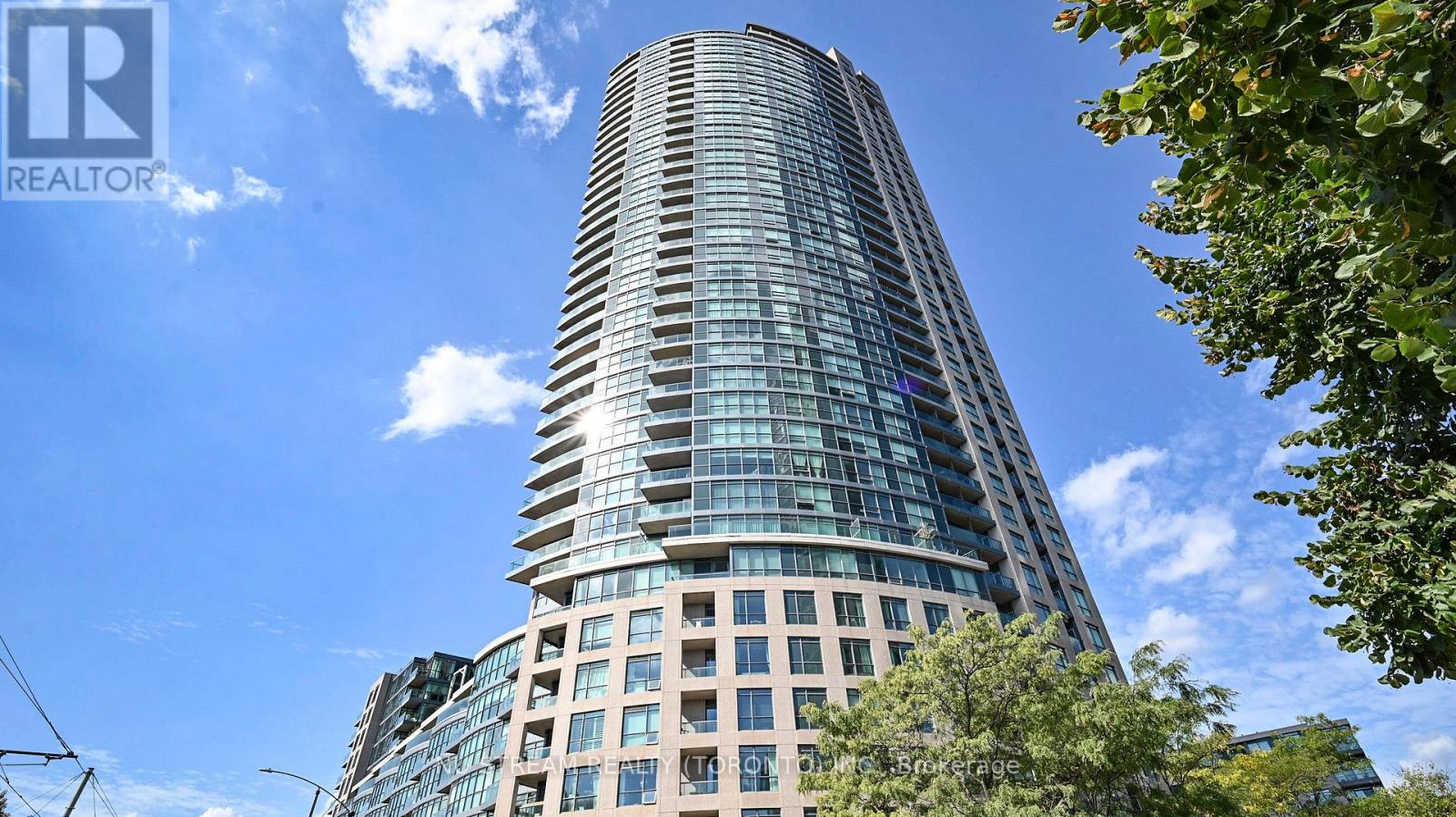 3006 - 219 Fort York Boulevard, Toronto, Ontario  M5V 1B1 - Photo 3 - C12655330