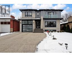 129 MEADOWBANK ROAD, Toronto, Ontario