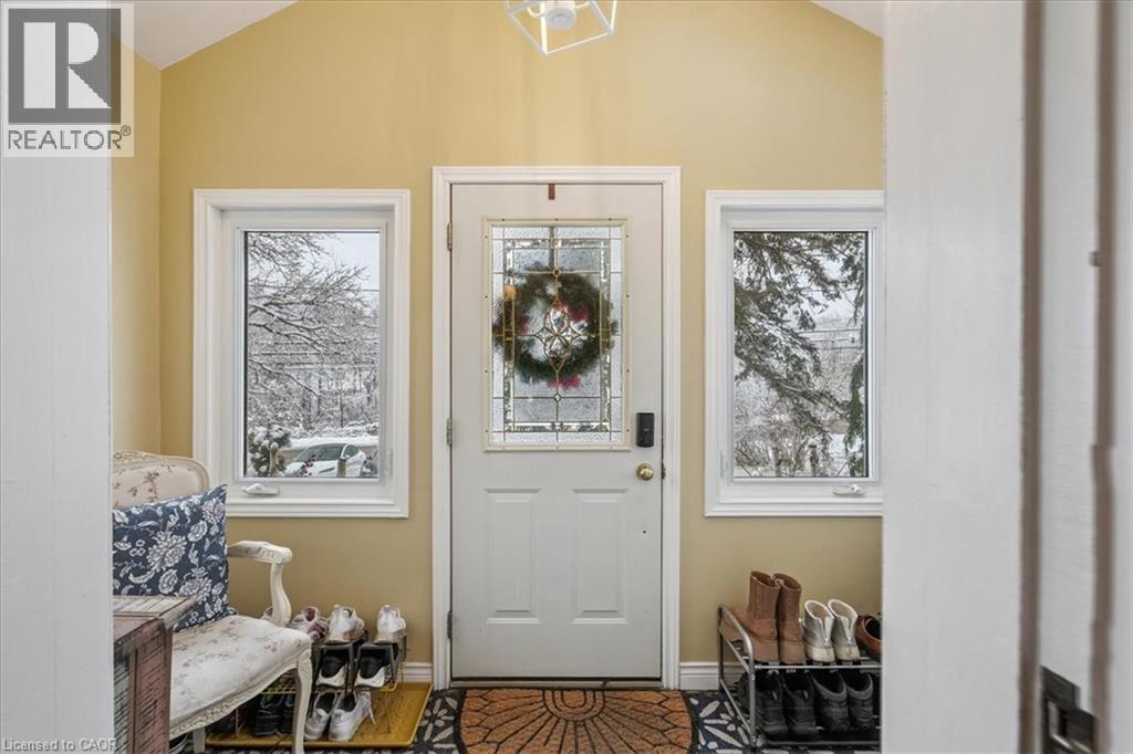 139 Campbell Avenue W, Campbellville, Ontario  L0P 1B0 - Photo 14 - 40793603