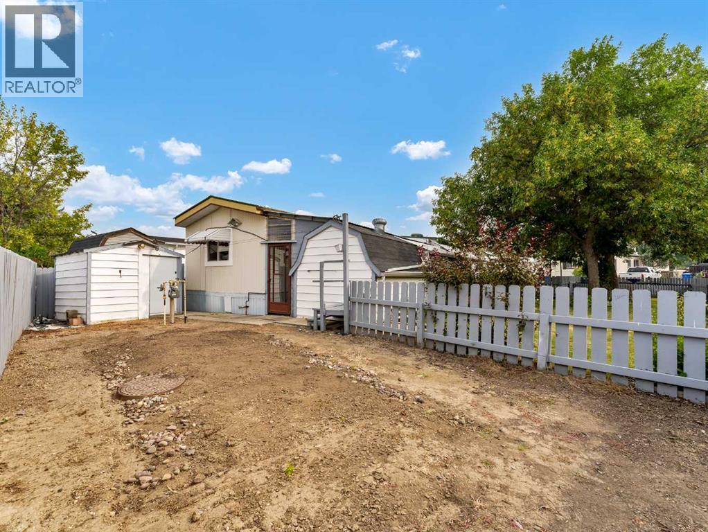 135 Anson Avenue Sw, Medicine Hat, Alberta  T1A 8A1 - Photo 37 - A2276475
