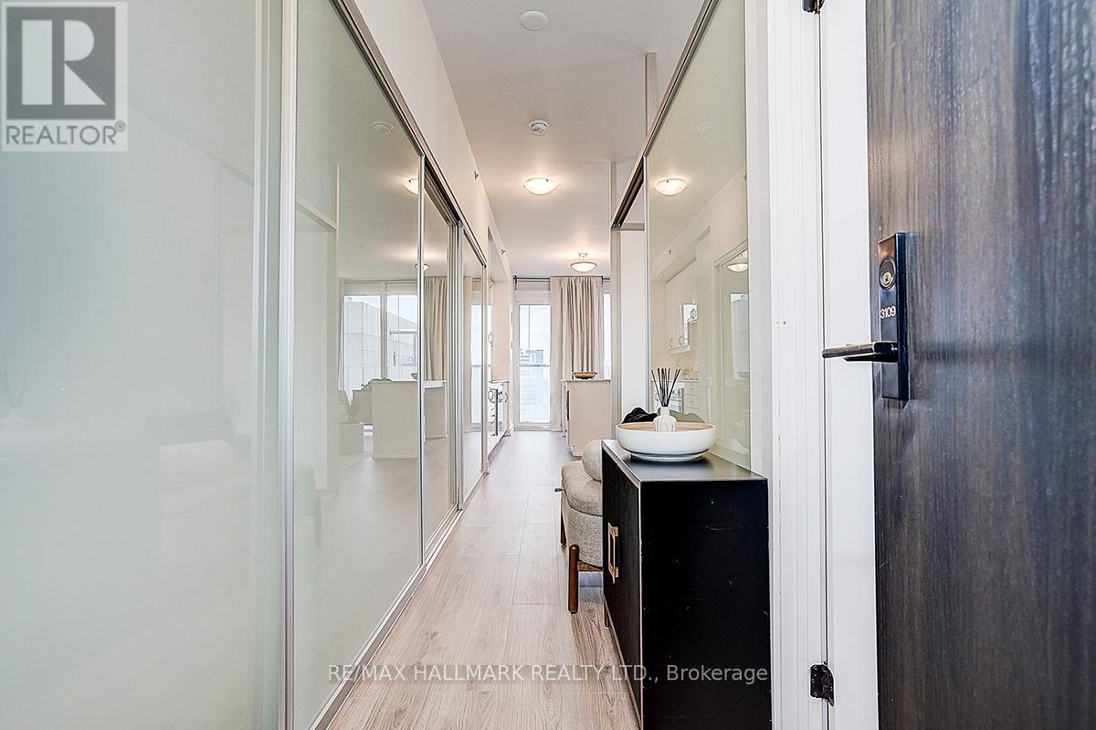 3109 - 426 University Avenue, Toronto, Ontario M5G 1S9 - Photo 32 - C12629034