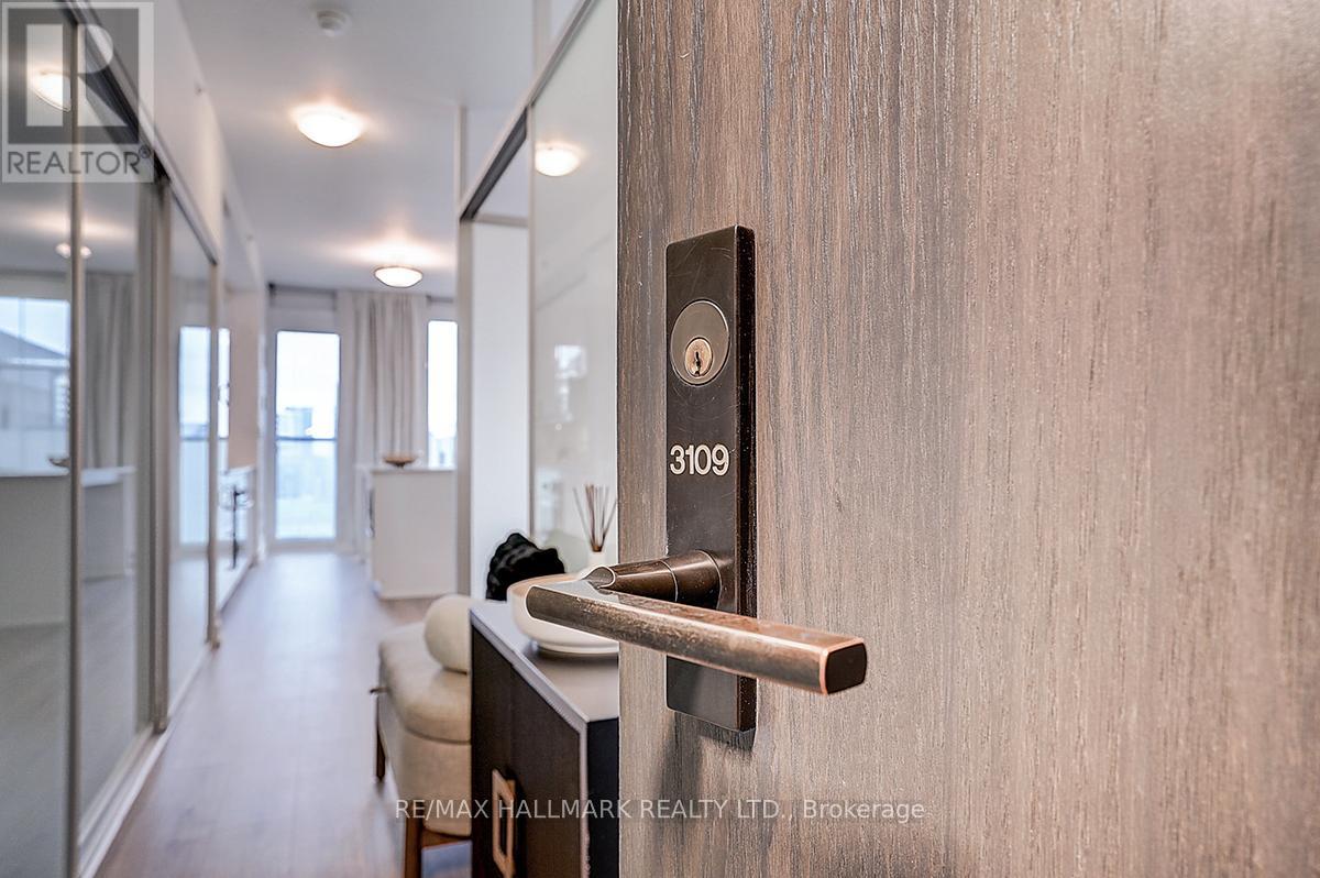 3109 - 426 University Avenue, Toronto, Ontario M5G 1S9 - Photo 33 - C12629034