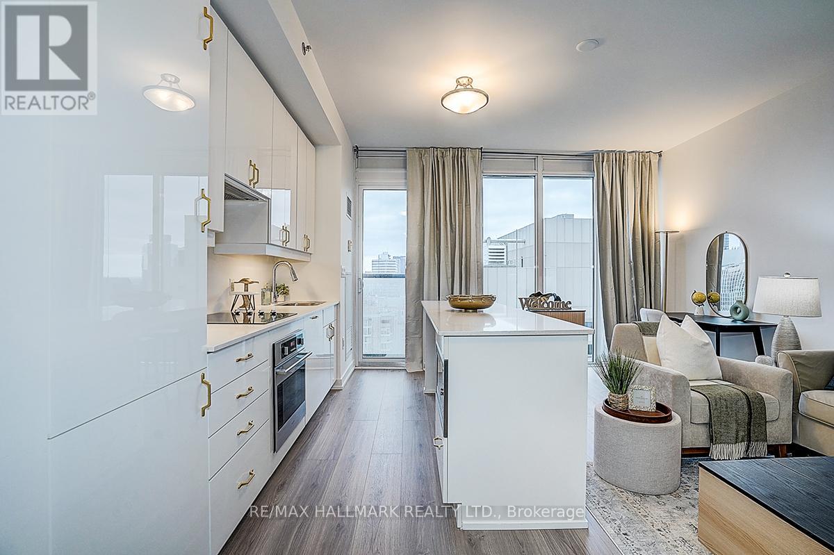 3109 - 426 University Avenue, Toronto, Ontario M5G 1S9 - Photo 4 - C12629034