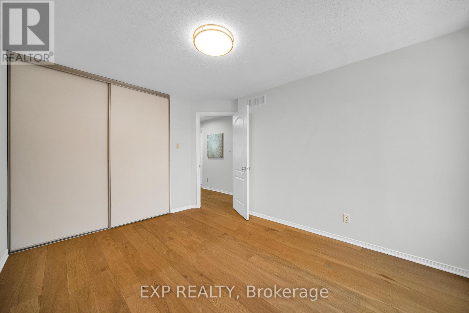 14 Sandcliffe Terrace, Ottawa, Ontario  K2G 5X1 - Photo 30 - X12655364