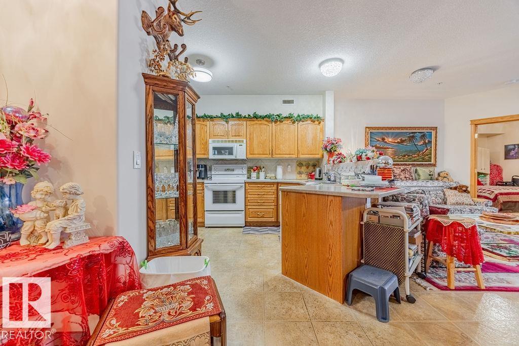 #208 11260 153 Av Nw, Edmonton, Alberta  T6X 6E7 - Photo 9 - E4468839