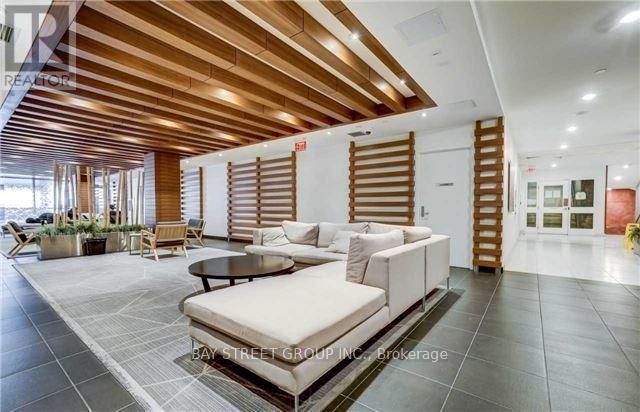 1906 - 21 Iceboat Terrace, Toronto, Ontario  M5V 4A9 - Photo 17 - C12655338