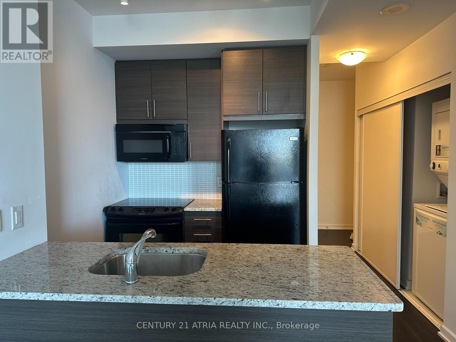 713 - 70 Forest Manor Road, Toronto, Ontario  M2J 0A9 - Photo 8 - C12655358