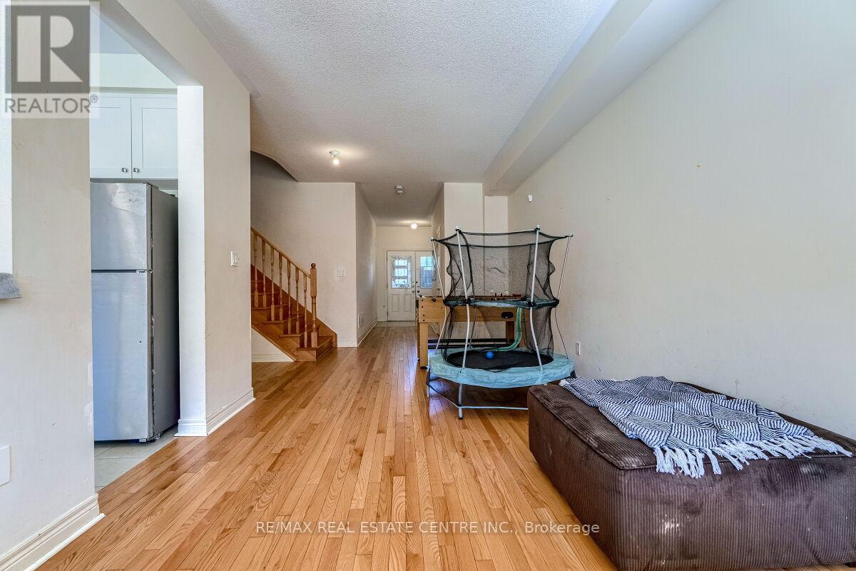 1193 Kettering Drive, Oshawa, Ontario  L1K 1A6 - Photo 11 - E12655380