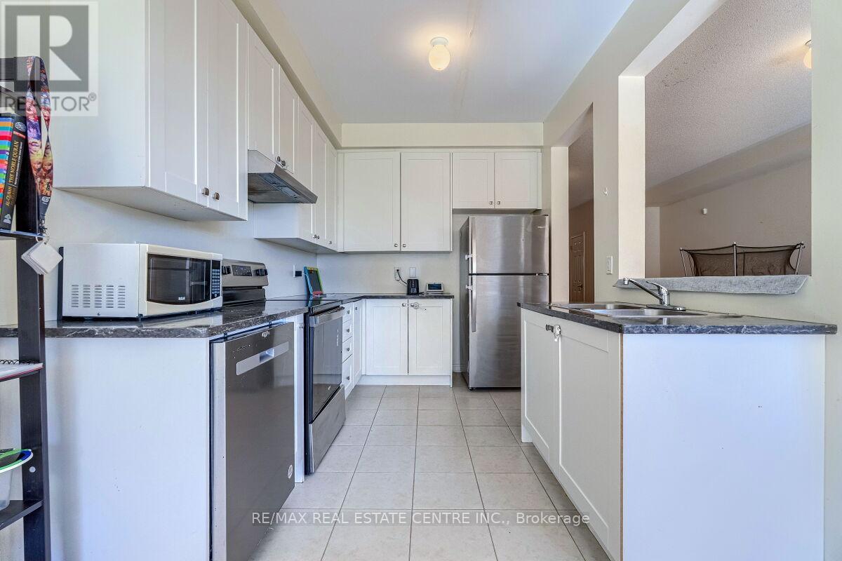 1193 Kettering Drive, Oshawa, Ontario  L1K 1A6 - Photo 13 - E12655380