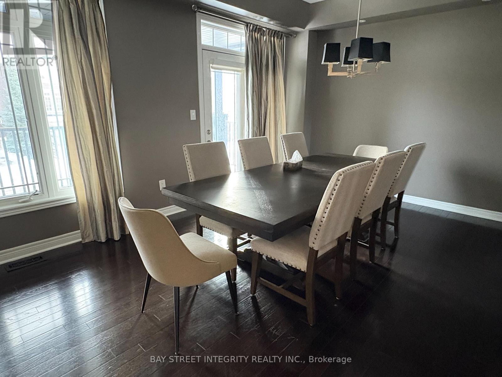 89 Timna Crescent, Vaughan, Ontario  L6A 4A7 - Photo 3 - N12655334