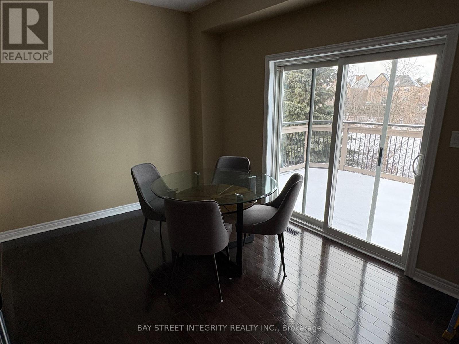 89 Timna Crescent, Vaughan, Ontario  L6A 4A7 - Photo 7 - N12655334