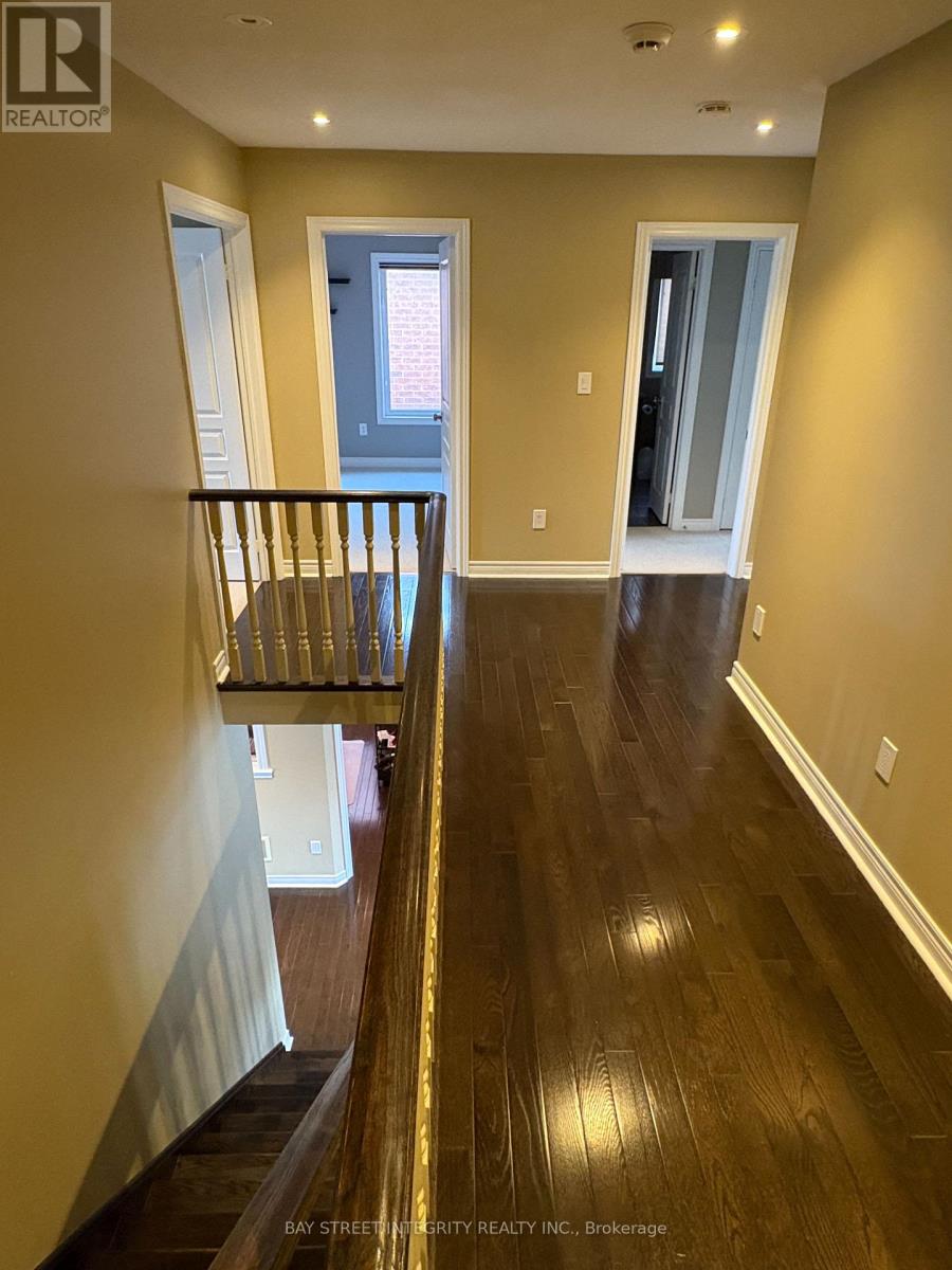 89 Timna Crescent, Vaughan, Ontario  L6A 4A7 - Photo 9 - N12655334