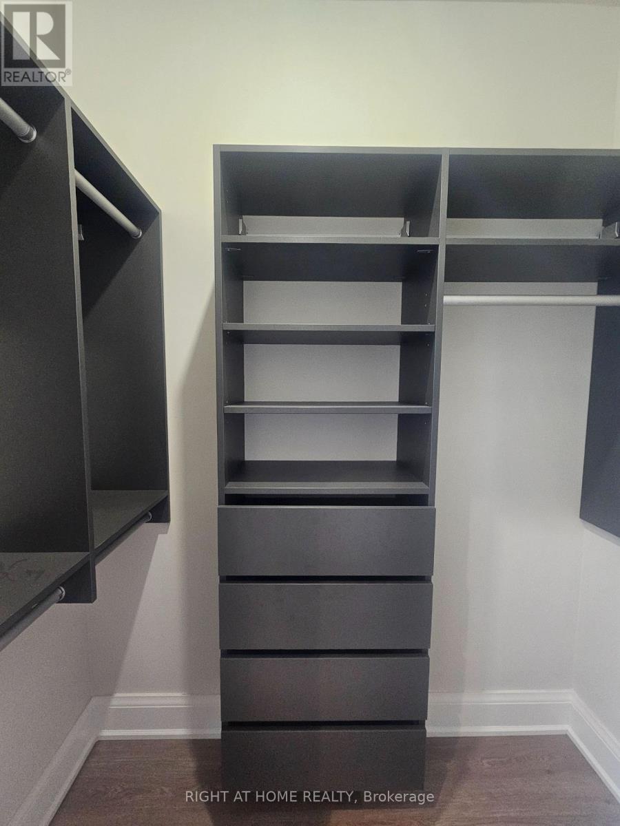 Ph02 - 208 Main St Unionville Street, Markham, Ontario  L3R 6J8 - Photo 19 - N12655356