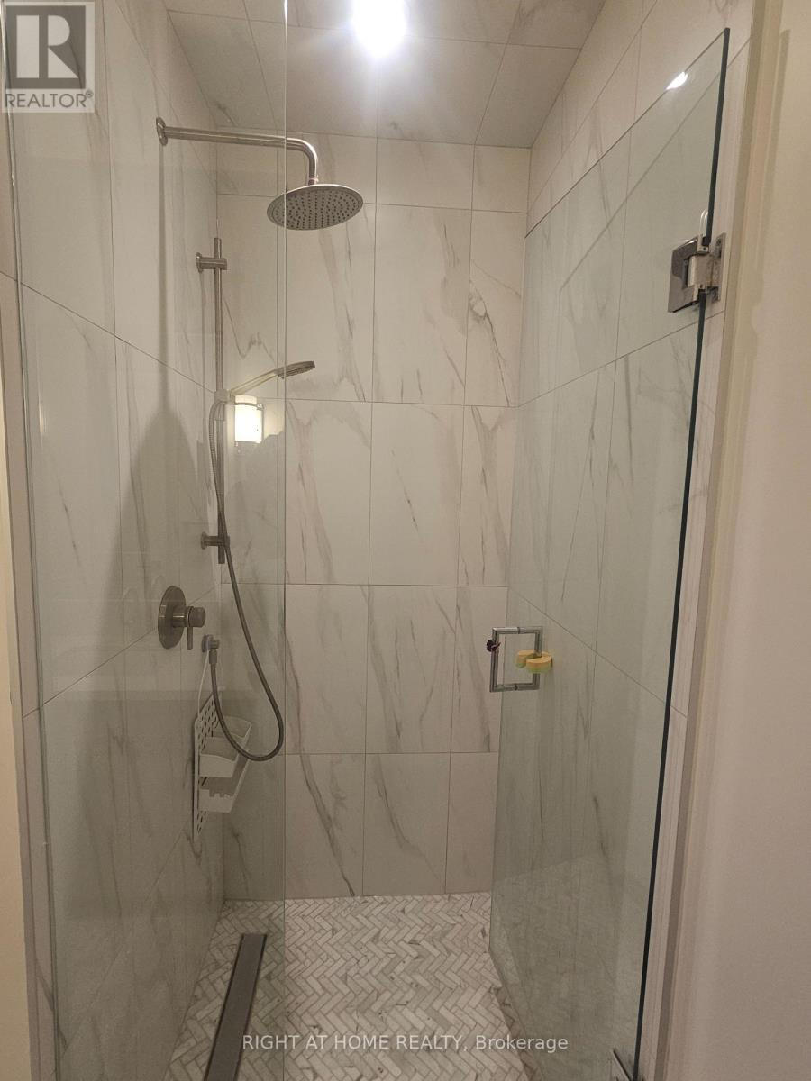 Ph02 - 208 Main St Unionville Street, Markham, Ontario  L3R 6J8 - Photo 25 - N12655356