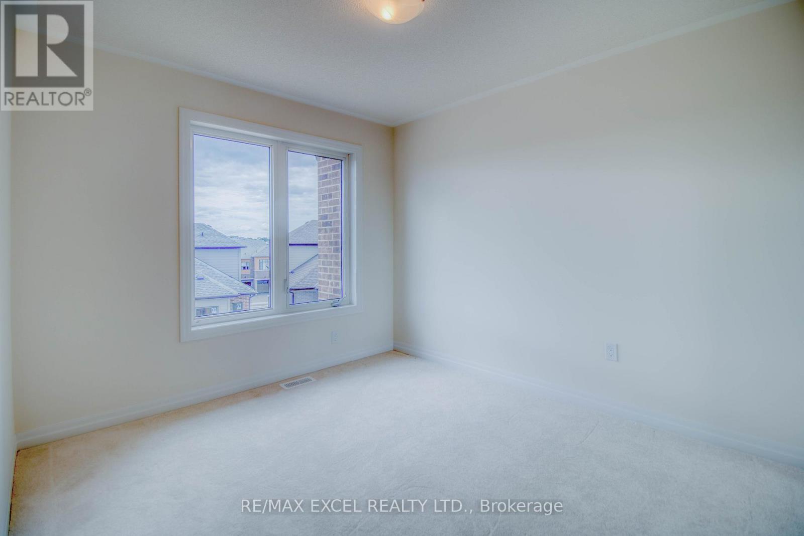 124 Solstice Circle, Newmarket, Ontario  L3X 0L7 - Photo 31 - N12655390