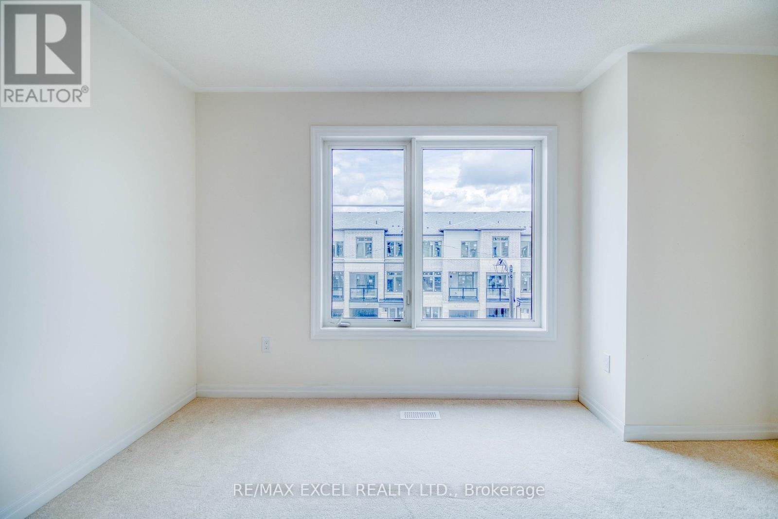 124 Solstice Circle, Newmarket, Ontario  L3X 0L7 - Photo 36 - N12655390