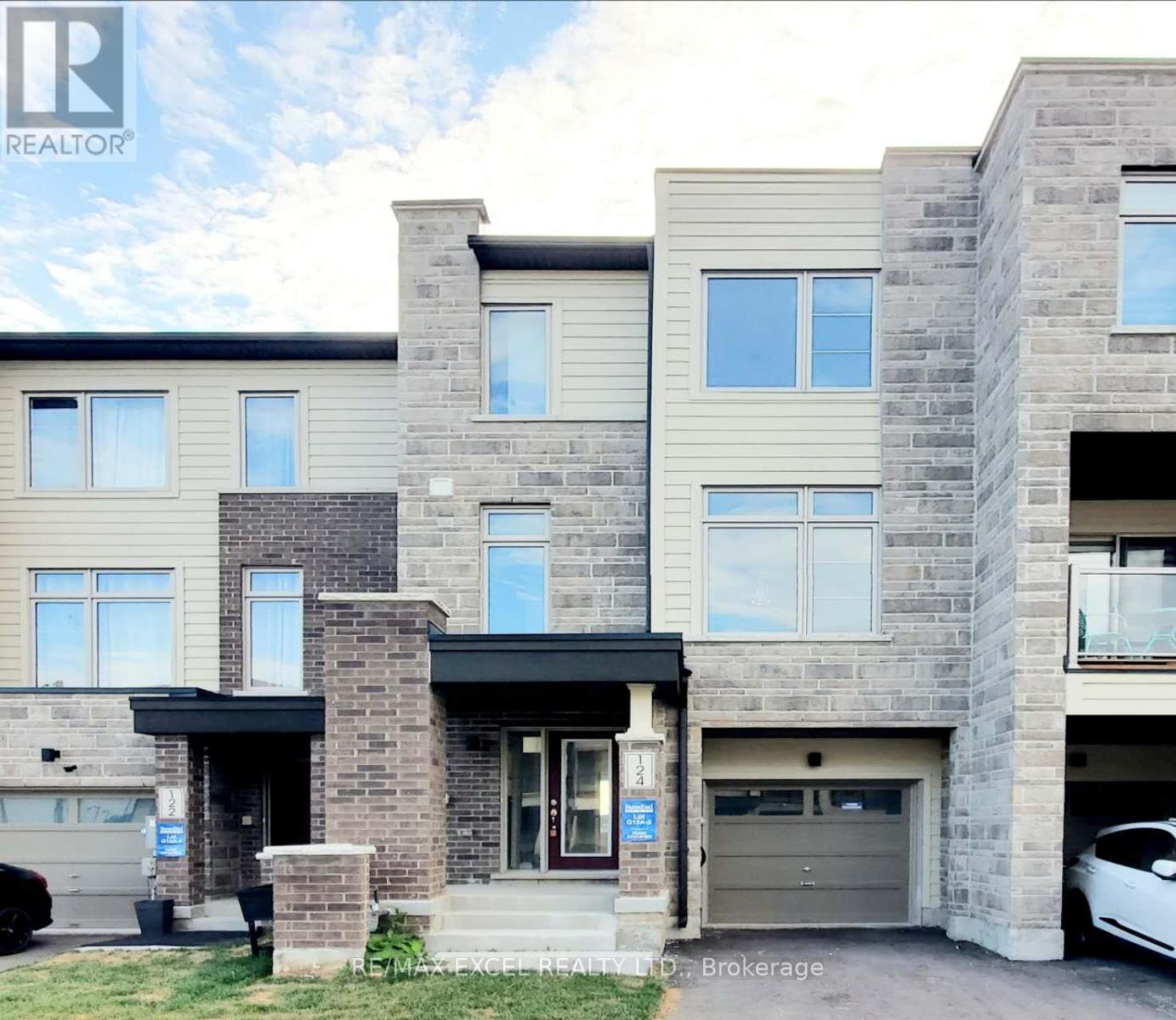 124 Solstice Circle, Newmarket, Ontario  L3X 0L7 - Photo 47 - N12655390