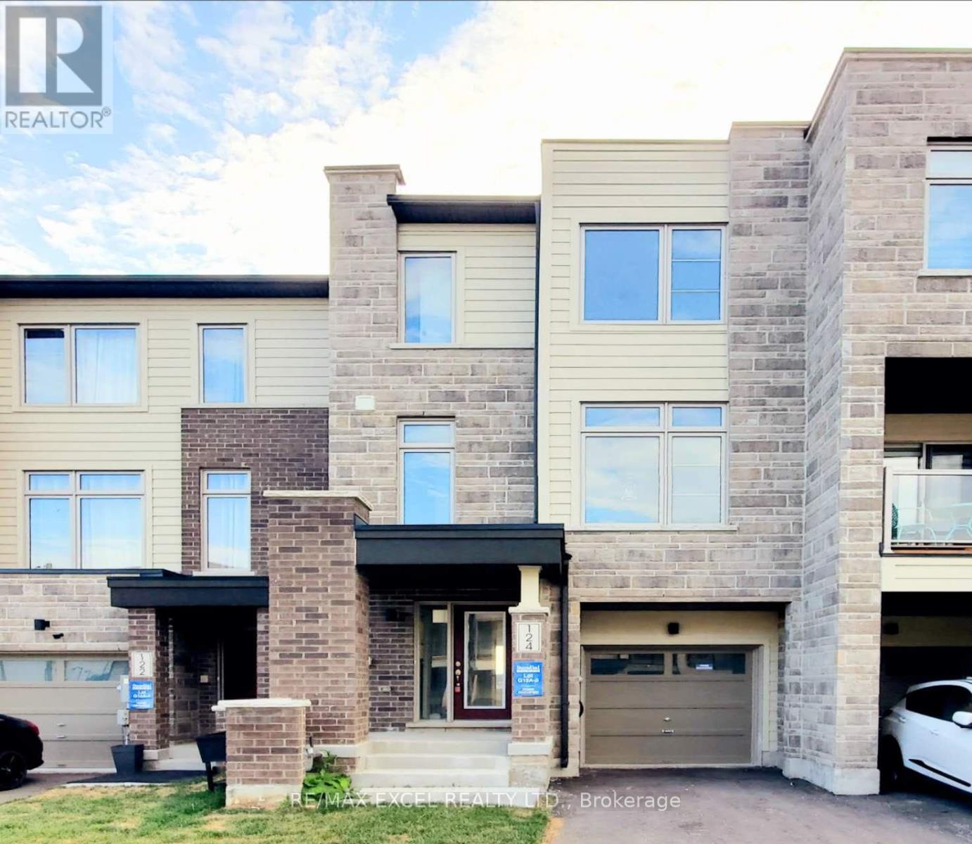 124 Solstice Circle, Newmarket, Ontario  L3X 0L7 - Photo 48 - N12655390