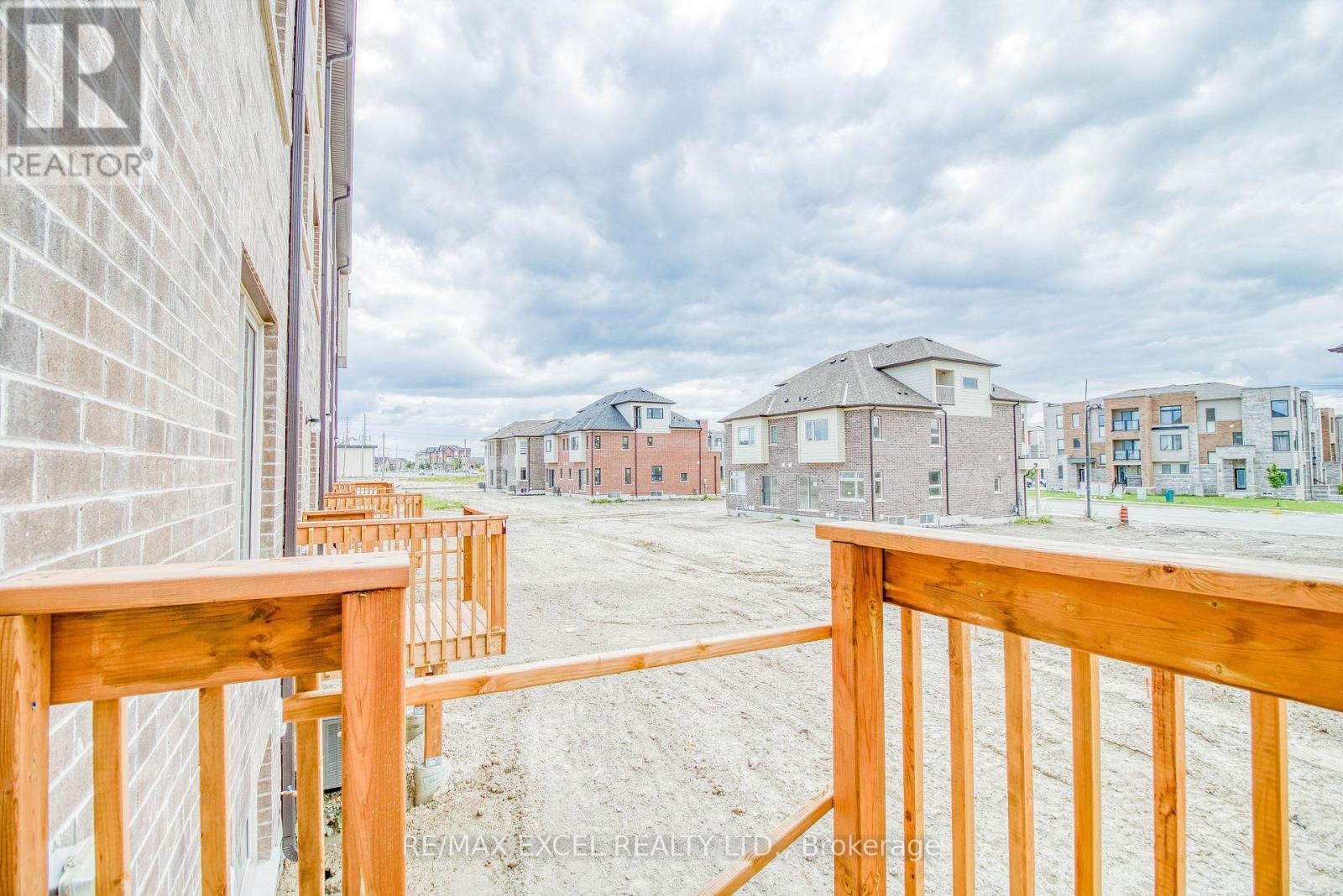 124 Solstice Circle, Newmarket, Ontario  L3X 0L7 - Photo 8 - N12655390