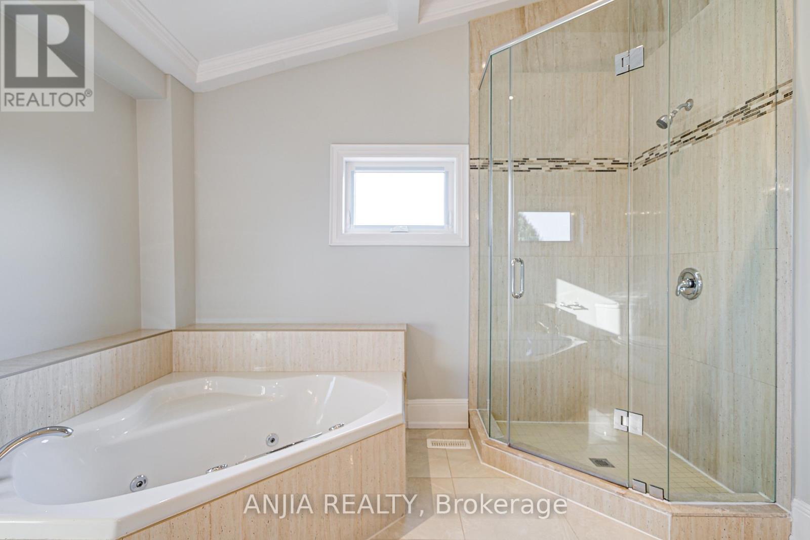 44 Bellini Avenue, Brampton, Ontario  L6P 0E2 - Photo 47 - W12655336