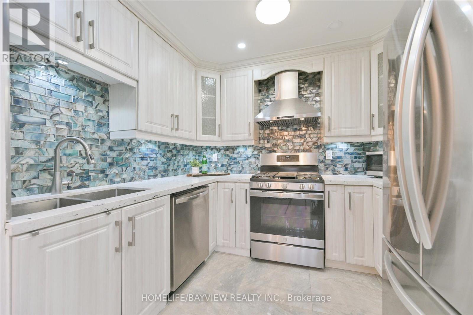 3956 Bentridge Road, Mississauga, Ontario  L5N 7V8 - Photo 13 - W12655362