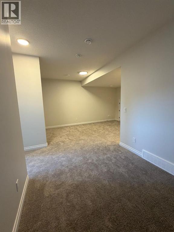 90 Homestead Circle Ne, Calgary, Alberta  T3J 5R6 - Photo 15 - A2275863