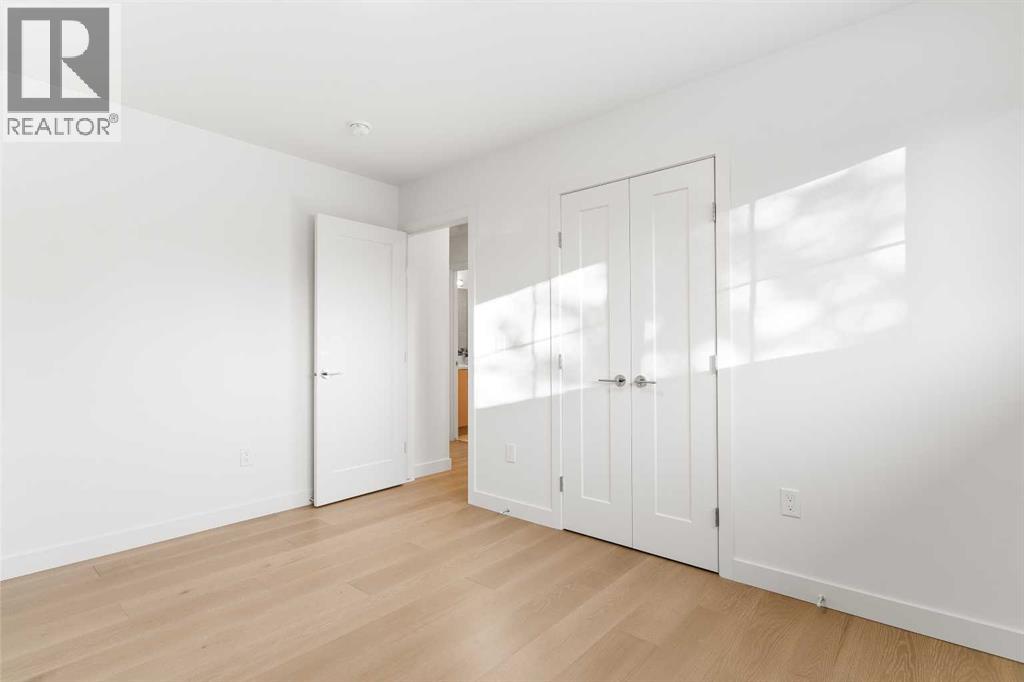 1012 70 Avenue Sw, Calgary, Alberta  T2V 4A8 - Photo 38 - A2274883