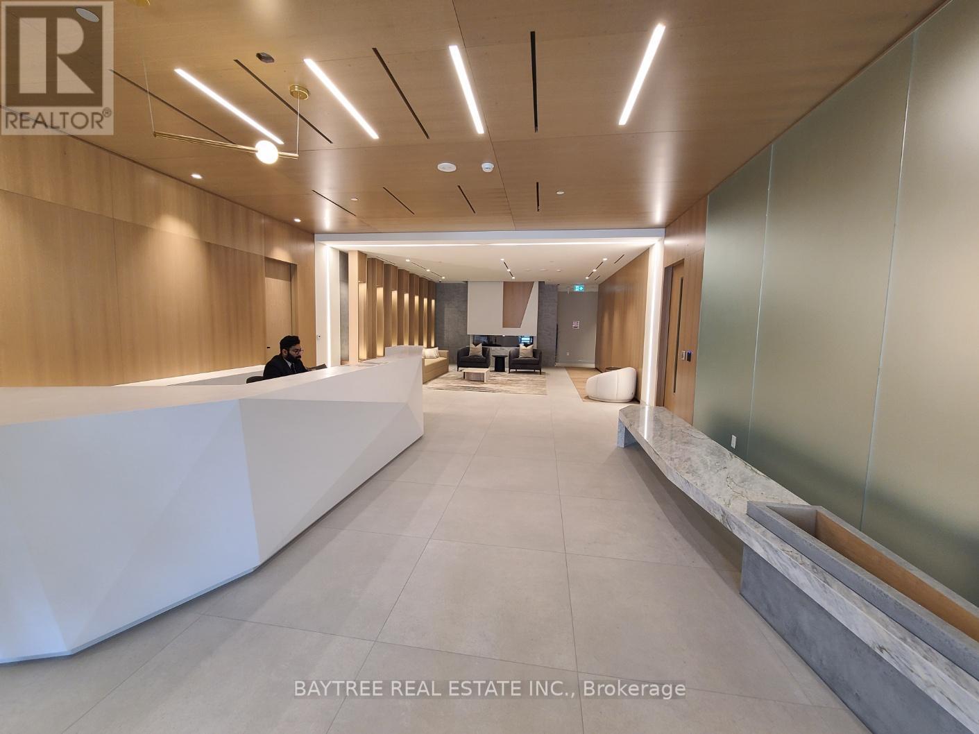 825 - 5 Defries Street, Toronto, Ontario  M5A 0W7 - Photo 2 - C12645194