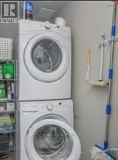 813 - 240 Villagewalk Boulevard, London North, Ontario  N6G 0P6 - Photo 14 - X12655422