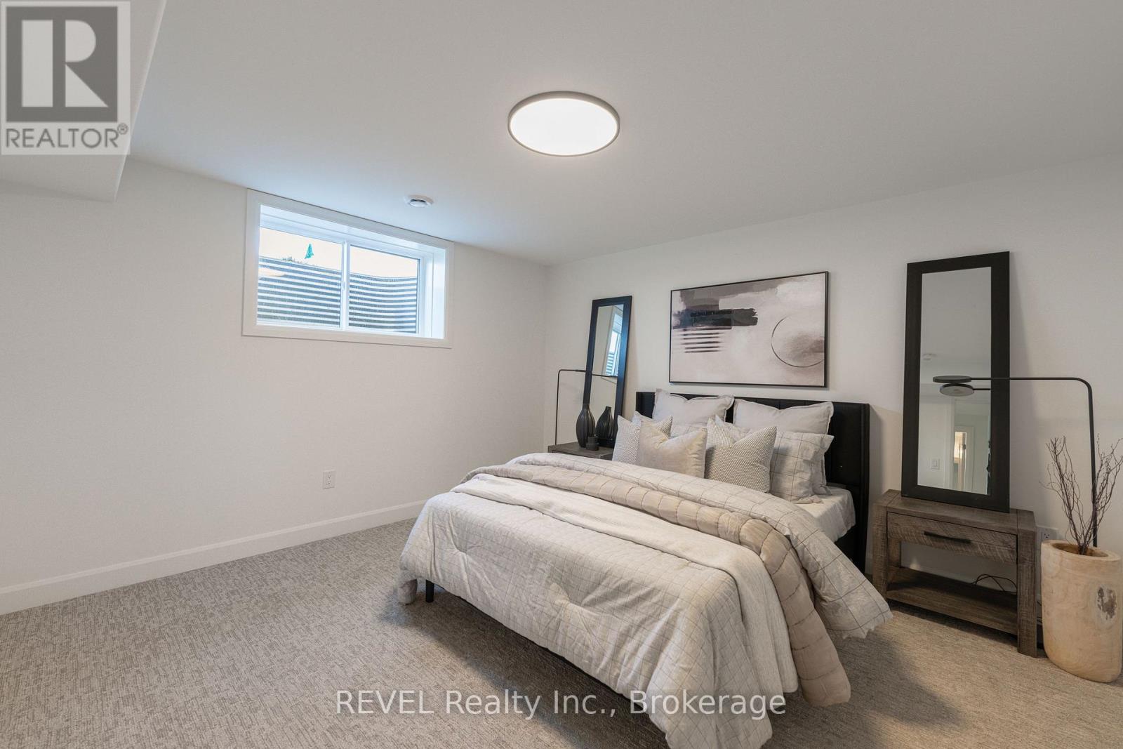 31 Harvest Drive, Niagara-On-The-Lake, Ontario  L0S 1J0 - Photo 27 - X12655430