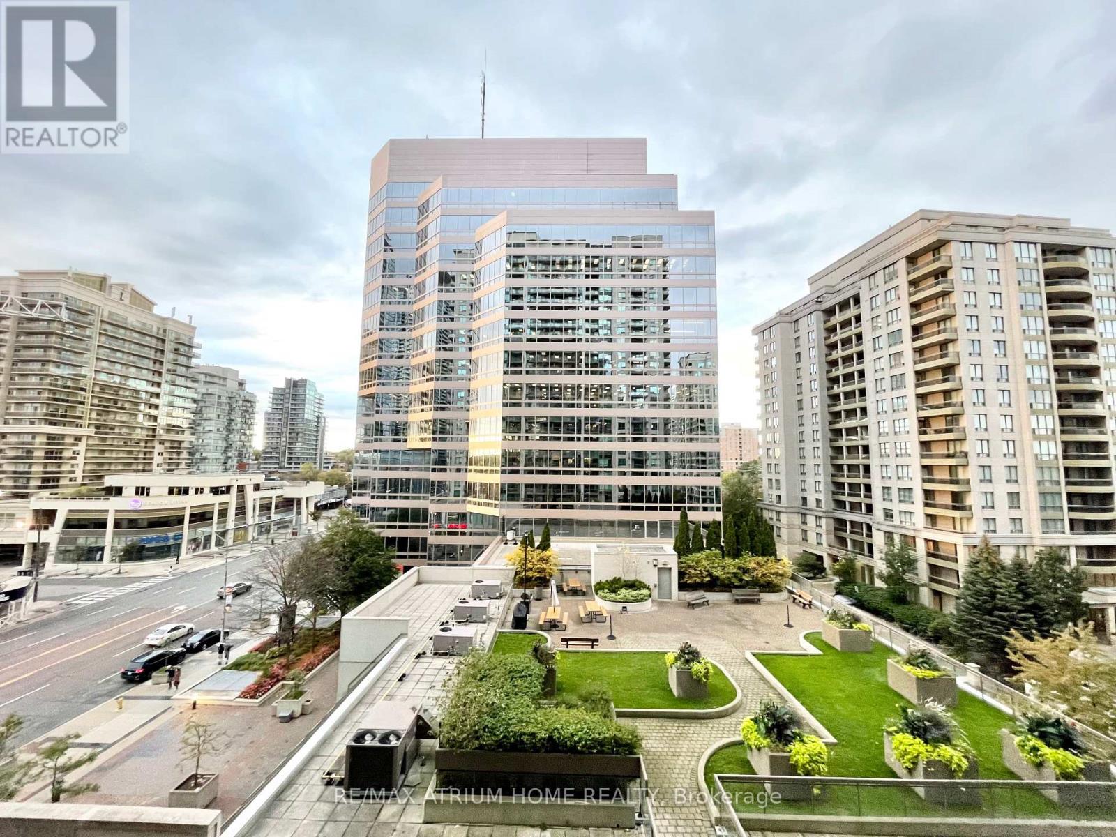 701 - 18 Parkview Avenue, Toronto, Ontario  M2N 7H7 - Photo 17 - C12655426