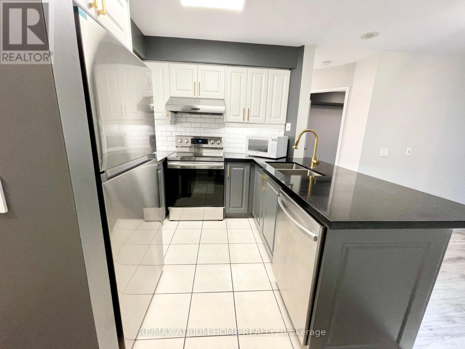 701 - 18 Parkview Avenue, Toronto, Ontario  M2N 7H7 - Photo 6 - C12655426