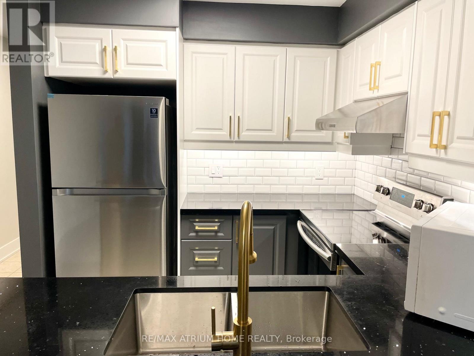 701 - 18 Parkview Avenue, Toronto, Ontario  M2N 7H7 - Photo 7 - C12655426