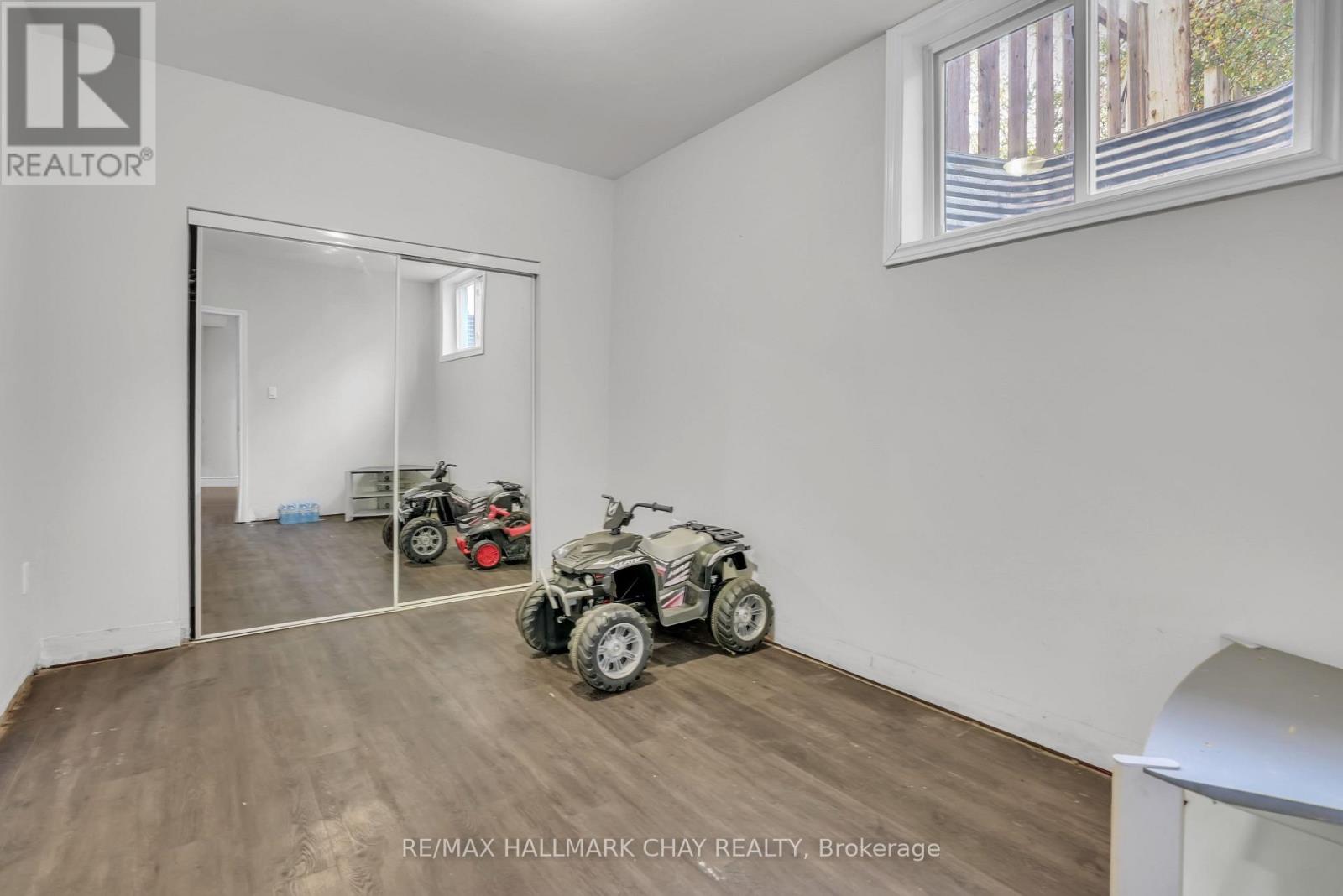 30 Rosenfeld Drive, Barrie, Ontario  L4M 5X2 - Photo 19 - S12655428