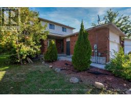 30 ROSENFELD DRIVE, Barrie, Ontario