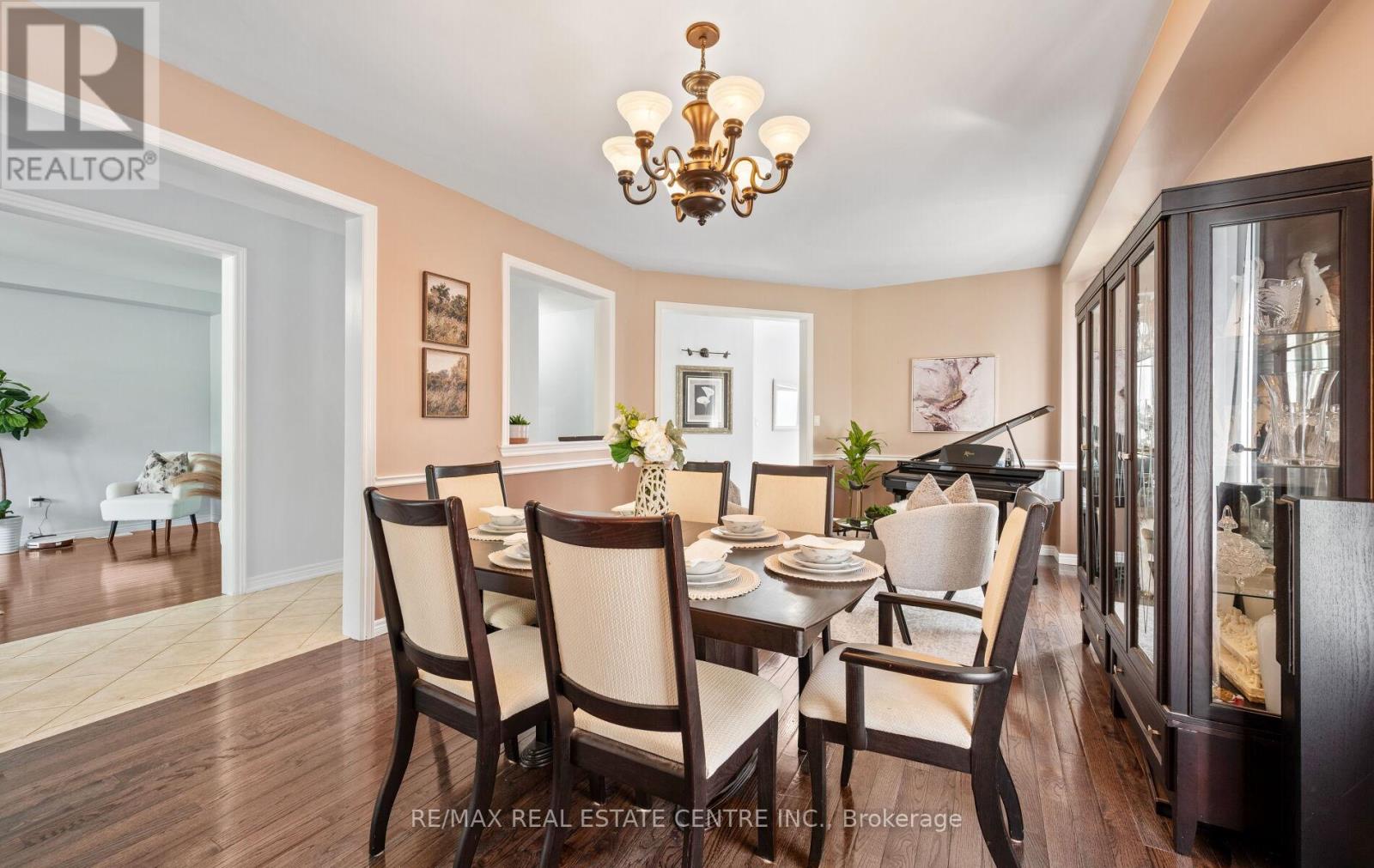 105 Olivia Marie Road, Brampton, Ontario  L6Y 0N1 - Photo 11 - W12655436