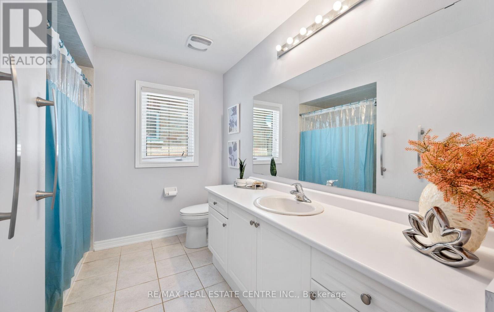 105 Olivia Marie Road, Brampton, Ontario  L6Y 0N1 - Photo 34 - W12655436