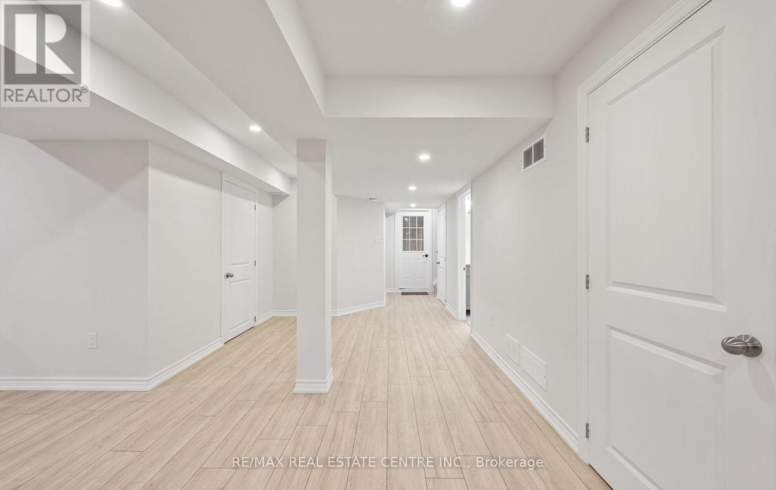 105 Olivia Marie Road, Brampton, Ontario  L6Y 0N1 - Photo 39 - W12655436