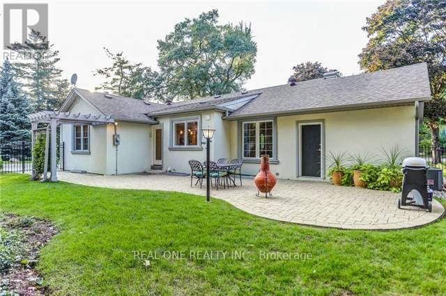 1268 Lorne Park Road, Mississauga, Ontario  L5H 3A8 - Photo 19 - W12655440