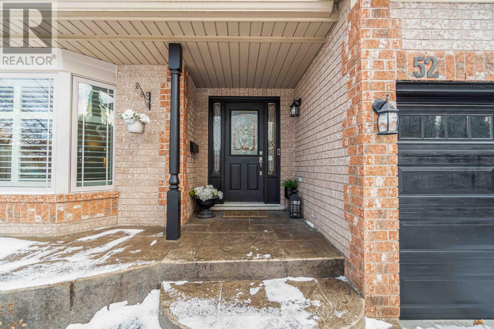 52 Canning Crescent, Cambridge, Ontario  N1T 1X2 - Photo 2 - X12655396