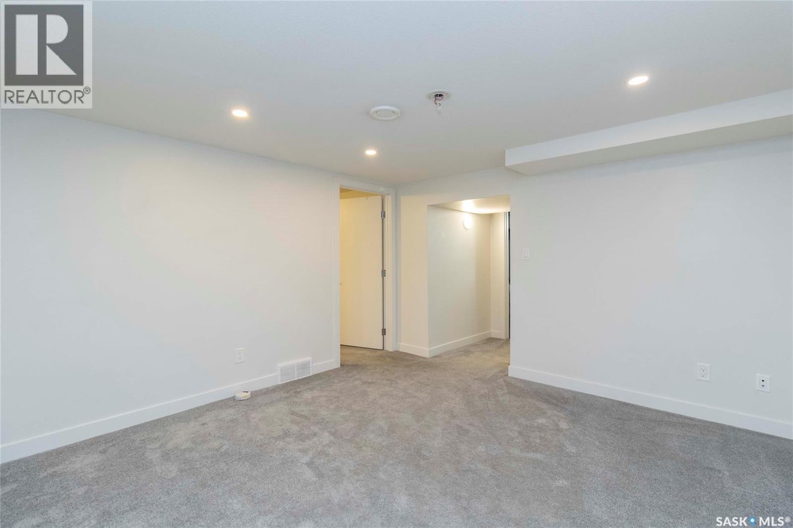 2406 Cairns Avenue, Saskatoon, Saskatchewan  S7J 1V3 - Photo 30 - SK025996