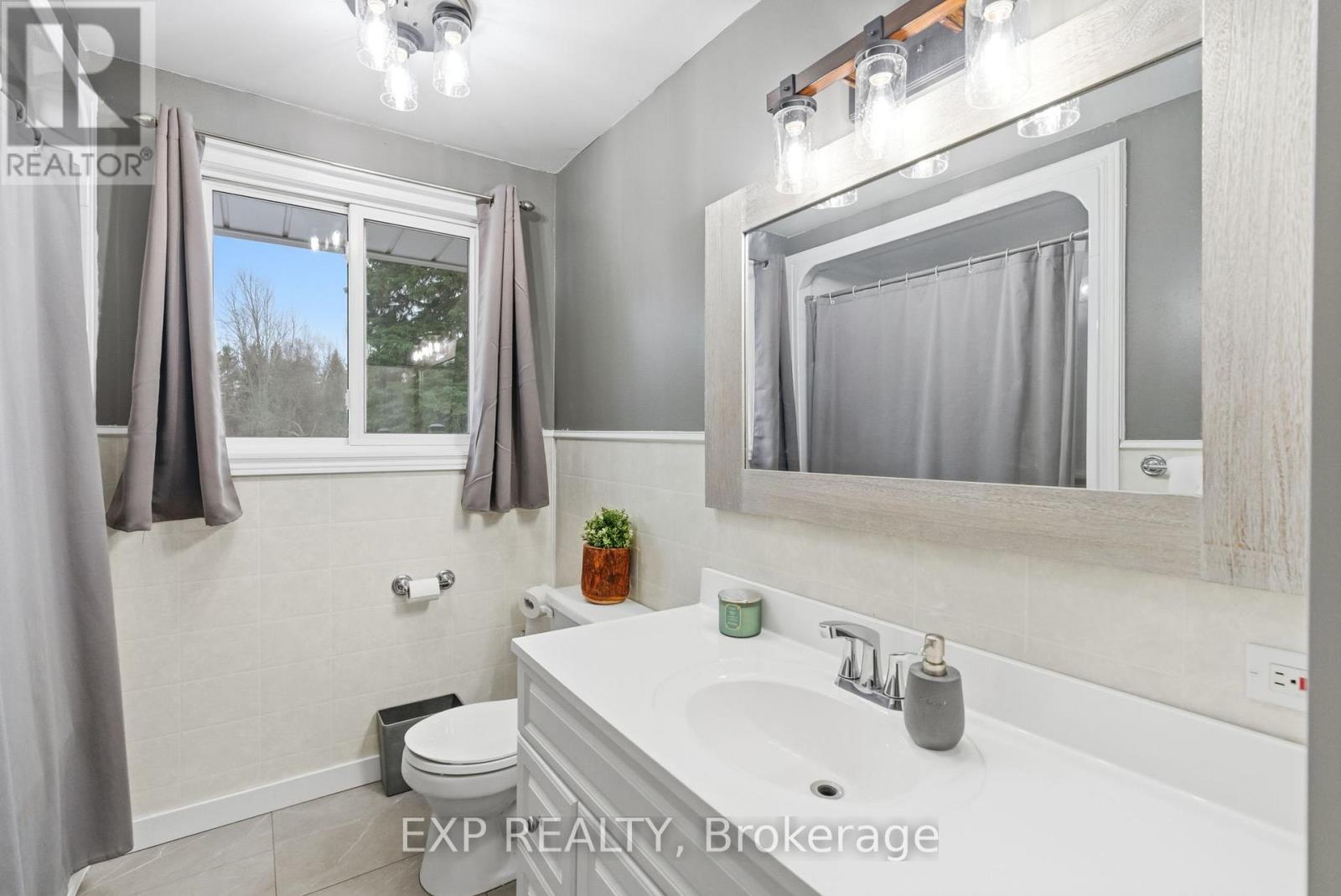 3824 Trulls Road, Clarington, Ontario  L1E 2L3 - Photo 15 - E12655468