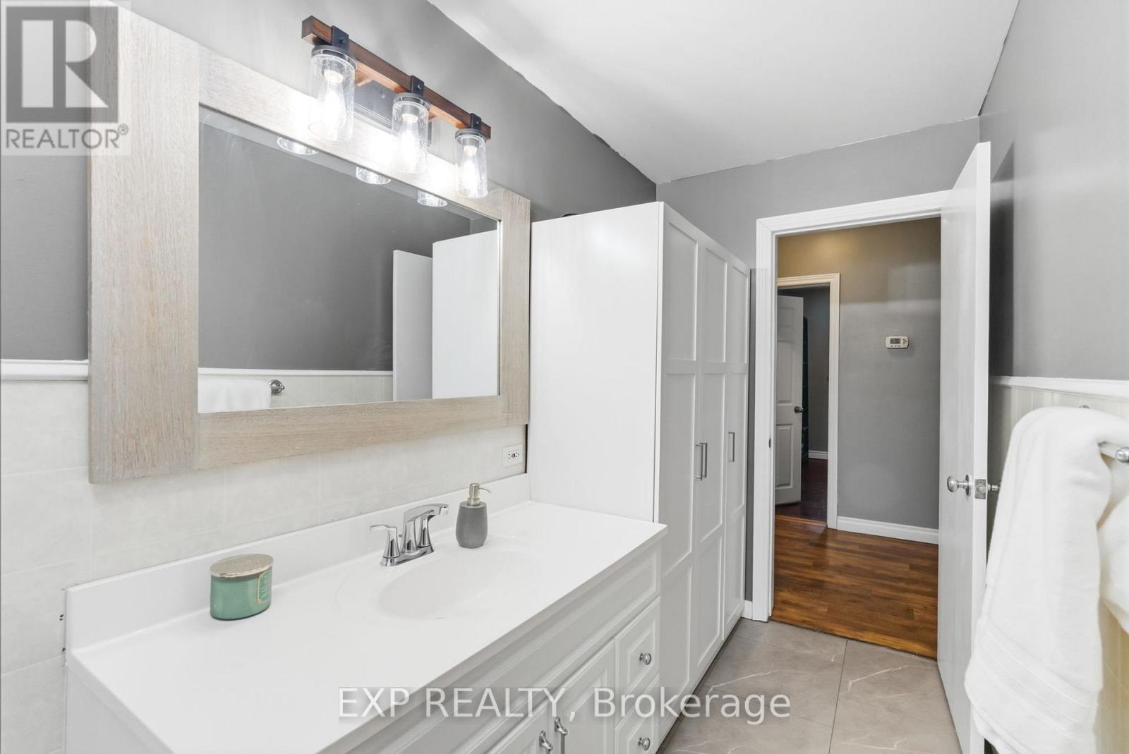 3824 Trulls Road, Clarington, Ontario  L1E 2L3 - Photo 16 - E12655468