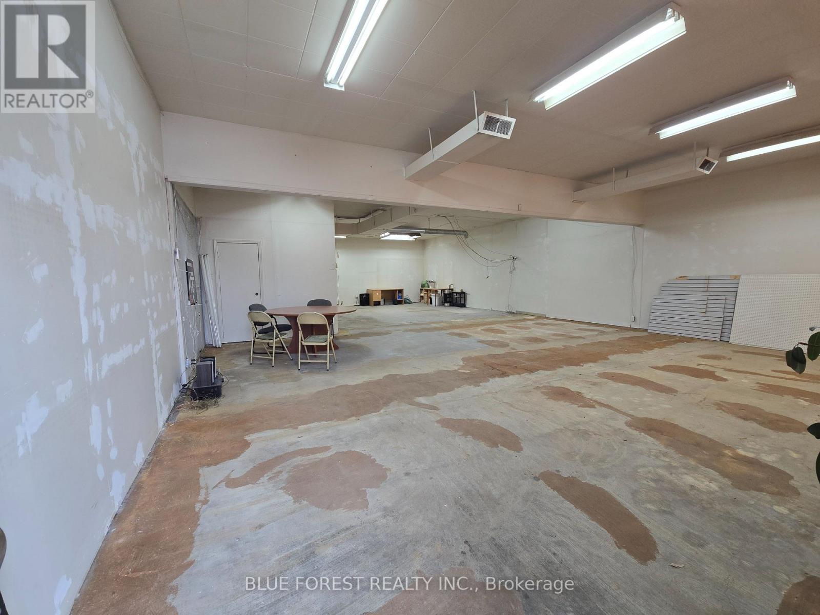 161 Currie Road, Dutton/dunwich, Ontario  N0L 1J0 - Photo 3 - X12655458