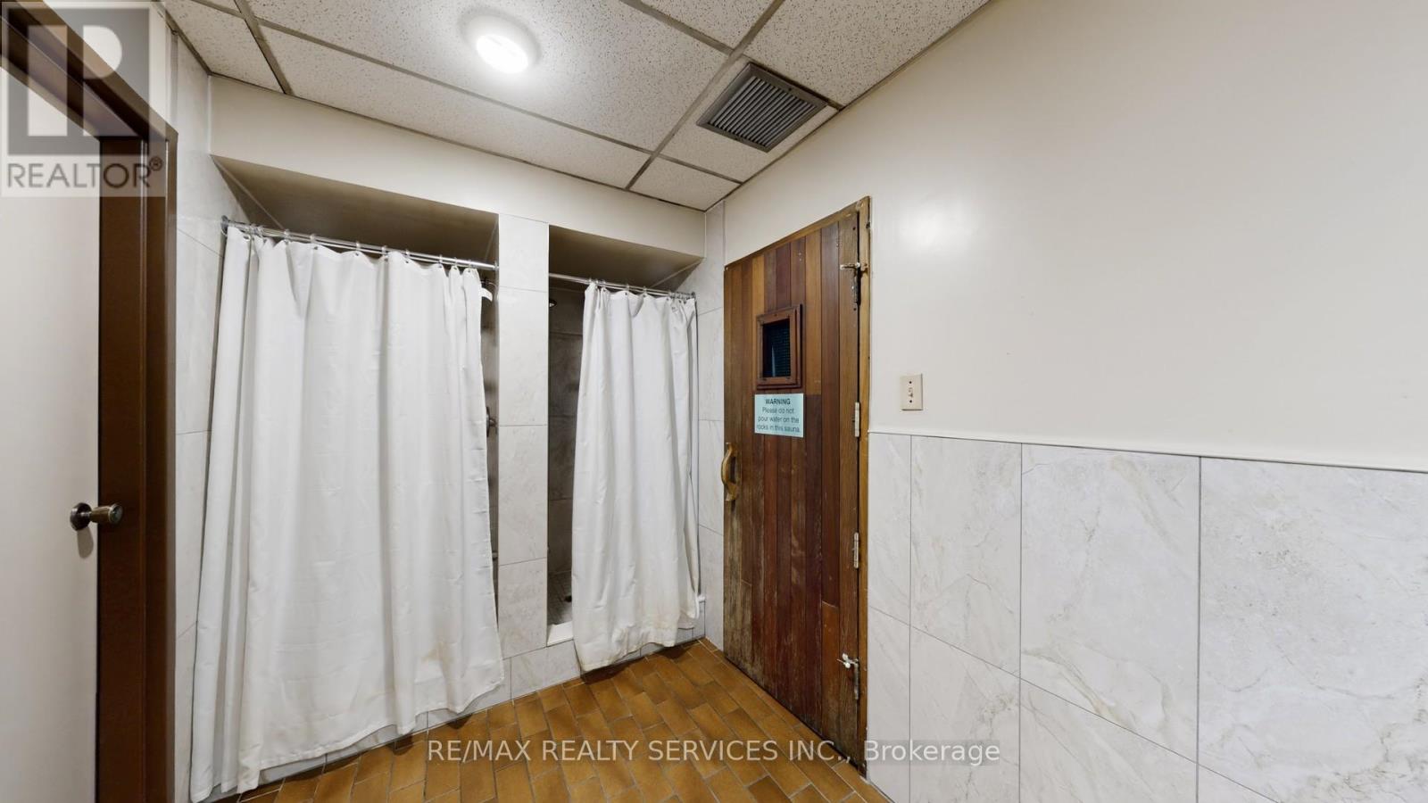 1506 - 3 Lisa Street, Brampton, Ontario  L6T 4A2 - Photo 46 - W12655450