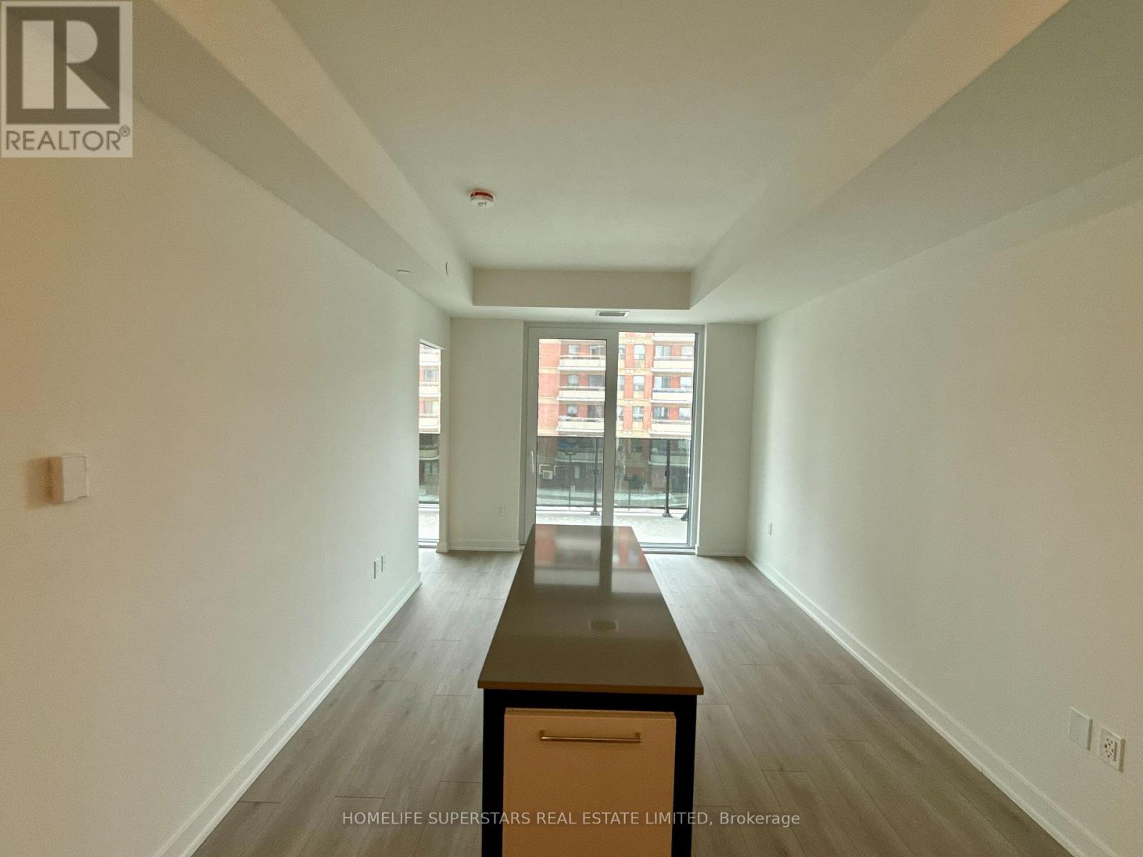 308 - 1 Fairview Road E, Mississauga, Ontario  L5A 4C6 - Photo 10 - W12655464