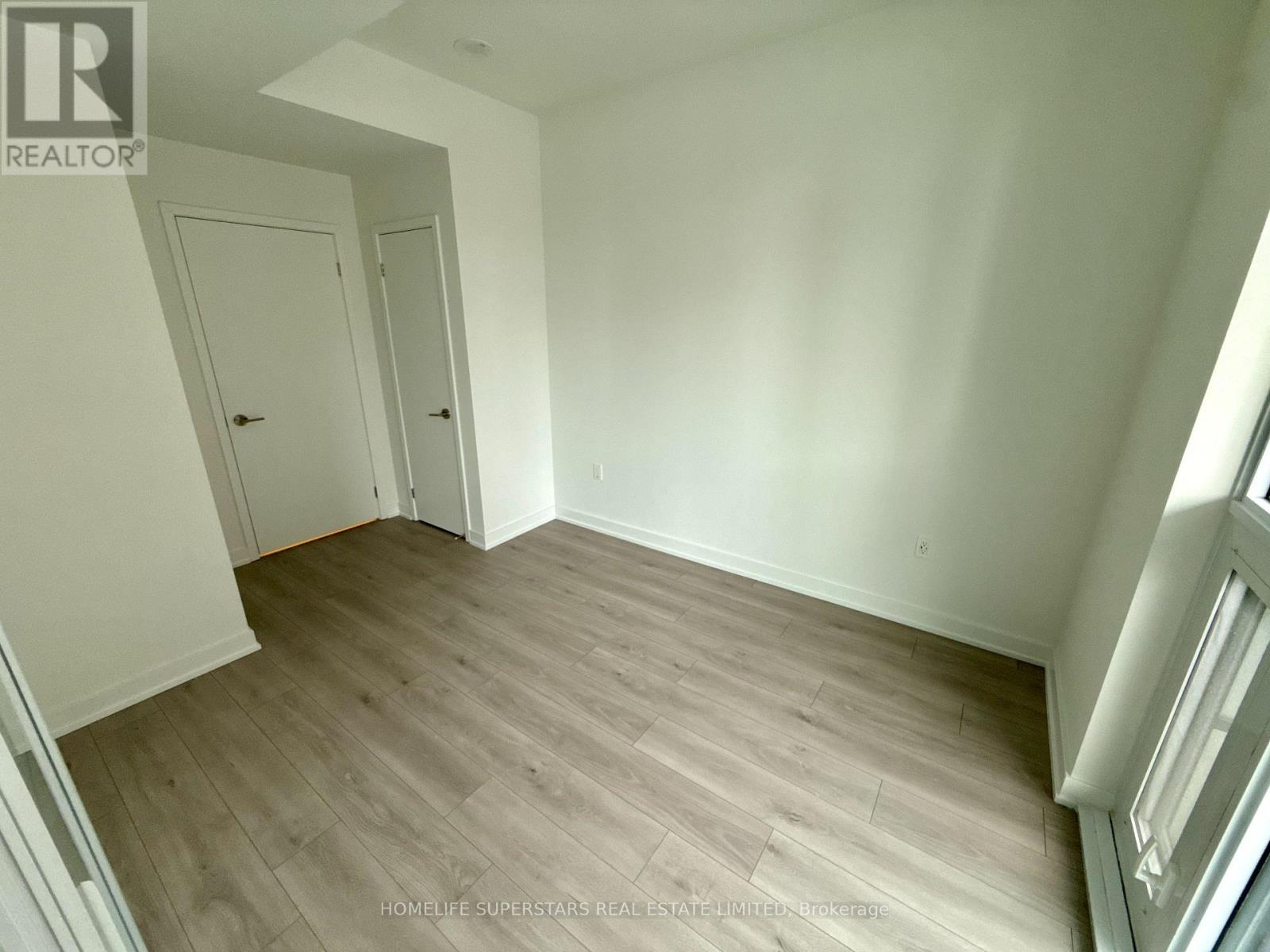 308 - 1 Fairview Road E, Mississauga, Ontario  L5A 4C6 - Photo 19 - W12655464