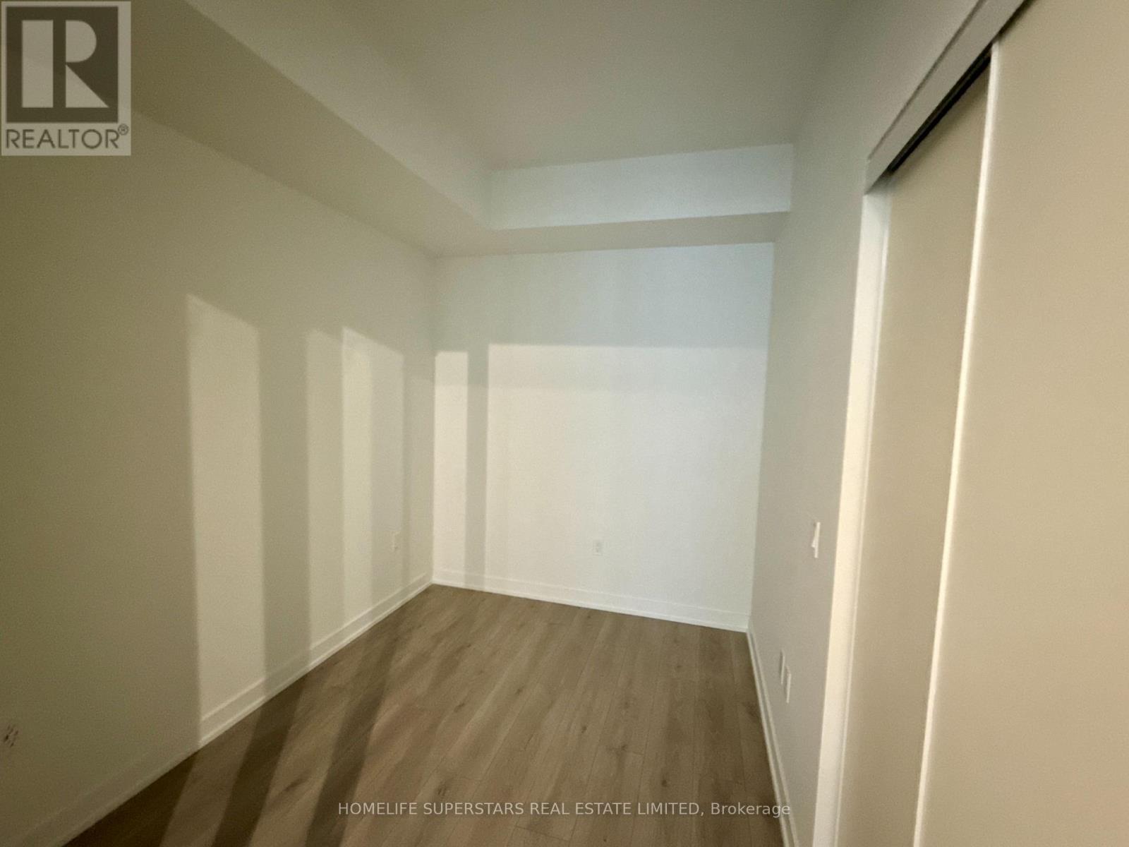 308 - 1 Fairview Road E, Mississauga, Ontario  L5A 4C6 - Photo 23 - W12655464